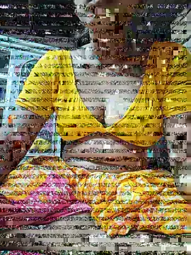 Snapshot of JYRR25 chatting on July 5, 4:30 am JYRR25 online show from July 5, 4:30 am