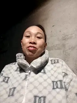 Manni john online show from February 6, 1:43 am