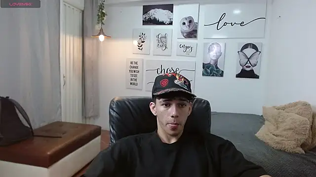 AmethystShadow17 online show from November 12, 3:56 pm