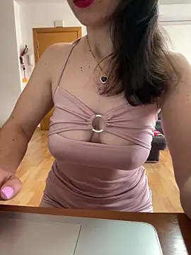 AlanaRius18 online show from March 10, 8:19 am