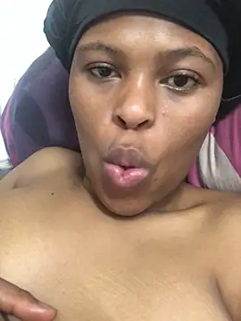 Bubbles156 online show from February 18, 8:38 pm