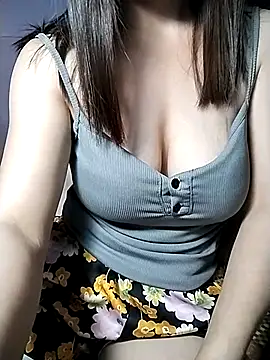 Snapshot of Hani-i chatting on July 8, 10:14 pm Hani-i online show from July 8, 10:14 pm