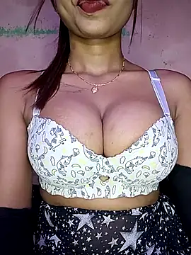 Strip Hotty242 online show from June 27, 7:41 pm