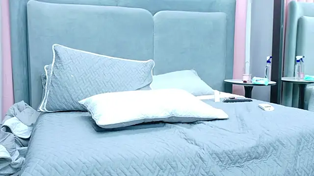 NaughtyHally  online show from October 24, 12:23 pm