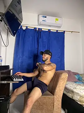 Kylian Alessandro online show from February 23, 11:07 am