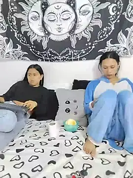 abby n emily online show from May 21, 2:24 pm