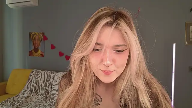 BellaSink online show from March 12, 5:35 am