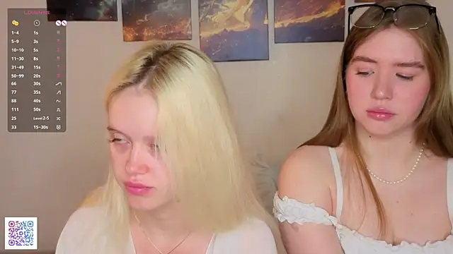 Snapshot of NecoleRemondini chatting on November 3, 5:31 am NecoleRemondini online show from November 3, 5:31 am