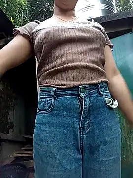 Snapshot of Myzak- chatting on July 1, 11:48 pm Myzak- online show from July 1, 11:48 pm
