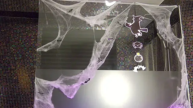 LisFowler online show from October 26, 4:07 am