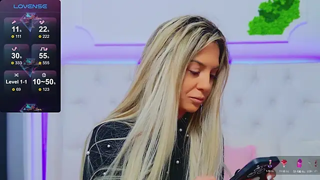 Snapshot of AriannaSins chatting on January 31, 3:33 pm AriannaSins online show from January 31, 3:33 pm