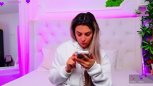 AriannaSins online show from February 21, 1:12 pm