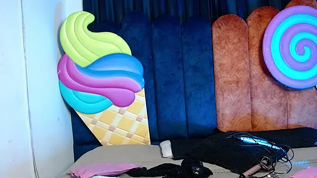 antonella rosecs online show from February 28, 4:24 am