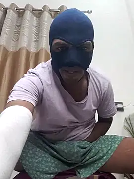 Snapshot of Mysterious_Prince chatting on November 19, 5:35 pm Mysterious Prince online show from November 19, 5:35 pm