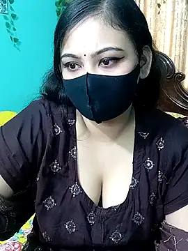 Snapshot of Porimoni22 chatting on April 23, 2:57 am Porimoni22 online show from April 23, 2:57 am