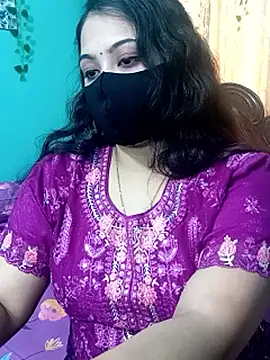 Snapshot of Porimoni22 chatting on May 1, 9:36 am Porimoni22 online show from May 1, 9:36 am
