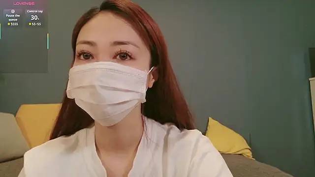 Snapshot of Akagami_Nana chatting on October 30, 3:19 am Akagami Nana online show from October 30, 3:19 am