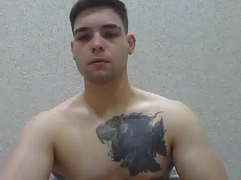 Snapshot of Zure-xxx chatting on March 11, 9:21 pm Zure-xxx online show from March 11, 9:21 pm