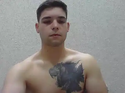 Snapshot of Zure-xxx chatting on March 16, 11:31 pm Zure-xxx online show from March 16, 11:31 pm
