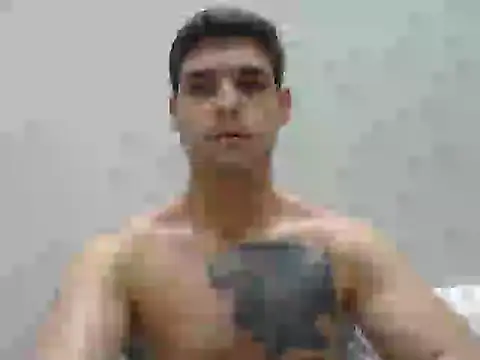 Snapshot of Zure-xxx chatting on April 22, 12:02 am Zure-xxx online show from April 22, 12:02 am