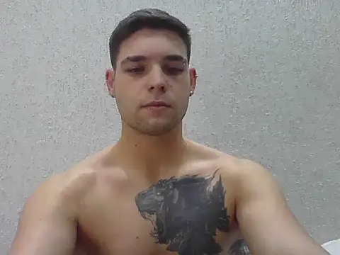 Snapshot of Zure-xxx chatting on May 8, 12:05 am Zure-xxx online show from May 8, 12:05 am