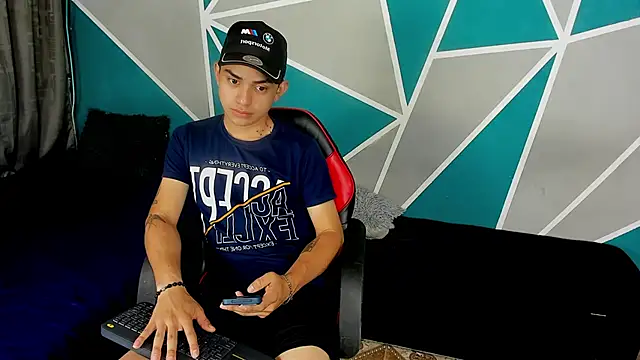 Ruiz2416 online show from October 22, 11:32 am