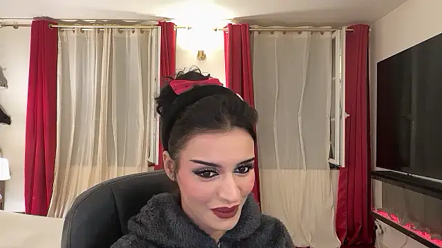 Lailawick online show from March 11, 8:15 pm