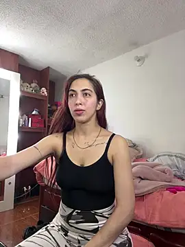 MariamGray1 online show from April 11, 12:37 am