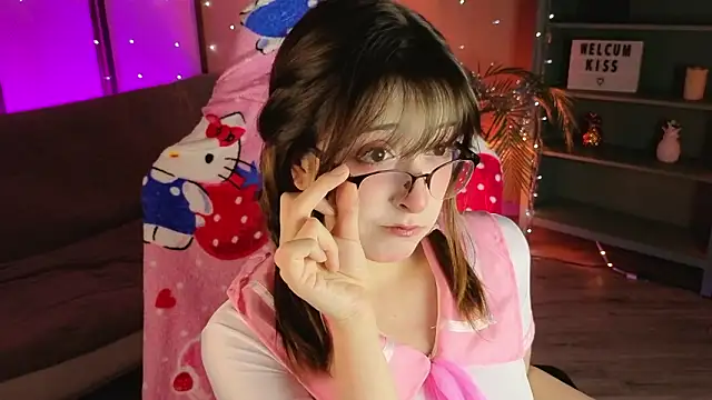 Snapshot of Soffi_Toffi chatting on February 10, 3:16 pm Soffi Toffi online show from February 10, 3:16 pm