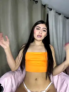 Snapshot of Im_Naatasha chatting on November 1, 1:18 am Im Naatasha online show from November 1, 1:18 am