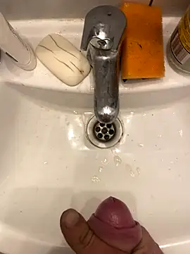 Snapshot of Yaroslav8886 chatting on November 9, 12:47 pm Yaroslav8886 online show from November 9, 12:47 pm