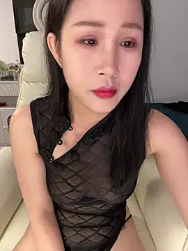 Snapshot of littlesluttycat chatting on February 15, 6:04 pm littlesluttycat online show from February 15, 6:04 pm