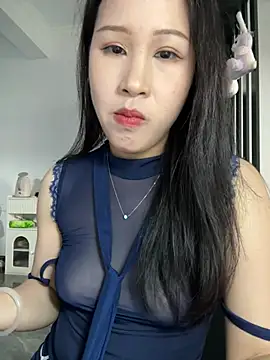 Snapshot of littlesluttycat chatting on April 7, 2:23 am littlesluttycat online show from April 7, 2:23 am