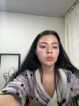 Snapshot of Midori_rosse chatting on May 15, 11:45 pm Midori rosse online show from May 15, 11:45 pm