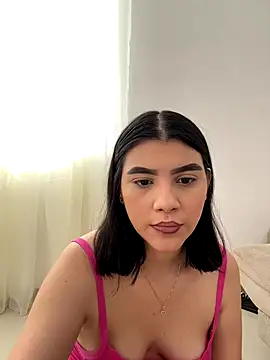 Julietalcl online show from November 16, 7:30 pm