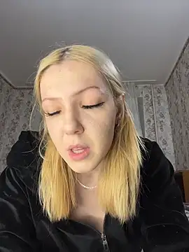 AlexandraXKitty online show from March 3, 9:21 pm