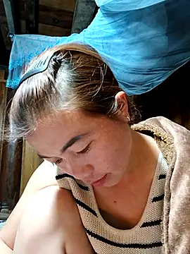 omai-ngot online show from December 2, 1:50 pm