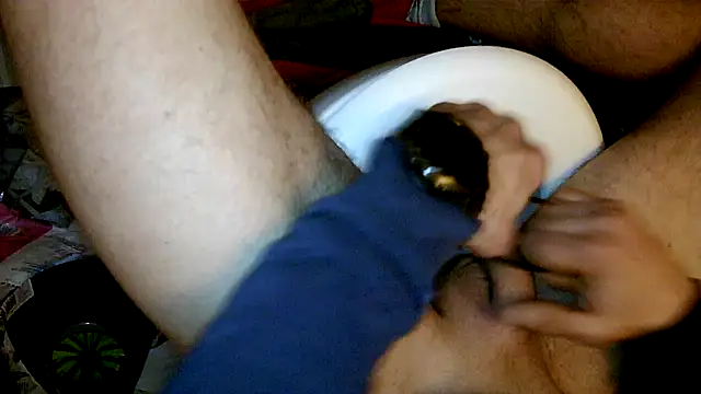 Snapshot of Vinziiiii chatting on November 30, 7:51 pm Vinziiiii online show from November 30, 7:51 pm
