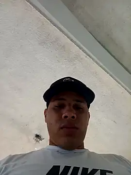 Benitocamelo 223 online show from October 16, 12:17 pm