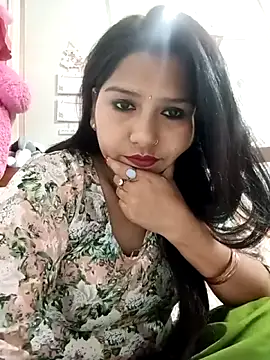 Vanshika1432 online show from October 27, 5:00 am