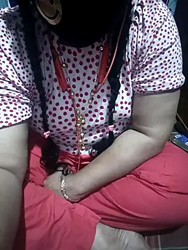 Snapshot of Priyanka-Khan chatting on May 9, 5:29 pm Priyanka-Khan online show from May 9, 5:29 pm