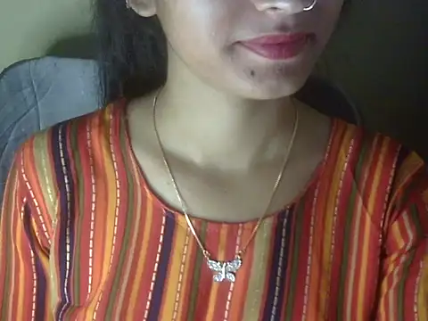 Shezi N online show from May 12, 1:19 pm