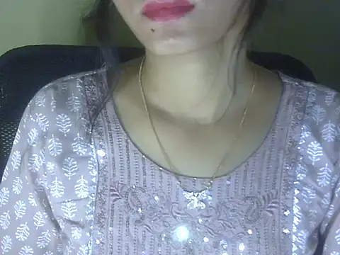Shezi N online show from May 28, 2:03 pm