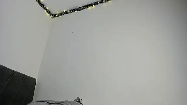 Snapshot of Madison_Grey_ chatting on July 28, 7:39 pm Madison Grey online show from July 28, 7:39 pm