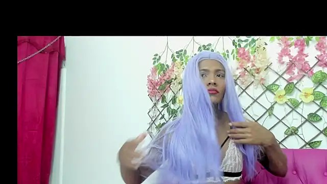 stefany bitch online show from October 22, 1:33 pm