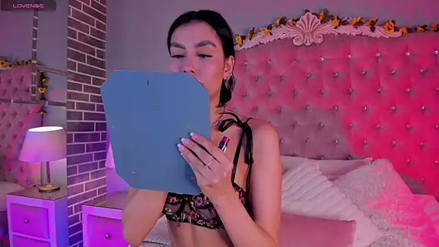 TanyaBello online show from April 8, 3:28 am