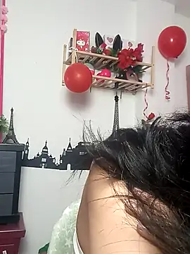 petite coral online show from February 27, 3:39 am