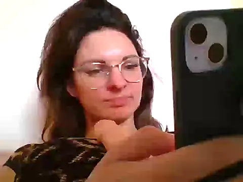 kinkysarahx online show from November 12, 11:54 am