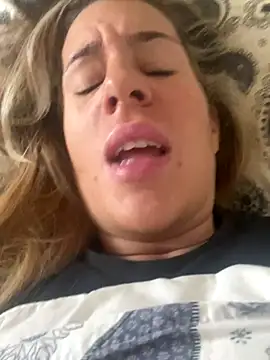 Snapshot of xgabriella89 chatting on October 19, 10:49 am xgabriella89 online show from October 19, 10:49 am