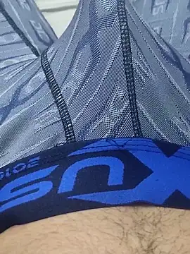 Snapshot of El_pajitas35 chatting on October 18, 10:54 pm El pajitas35 online show from October 18, 10:54 pm